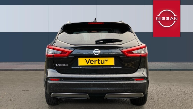 Nissan Qashqai 1.3 DiG-T Tekna 5dr Petrol Hatchback